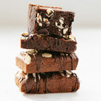 Protein Brownie Bar con almendras laminadas
